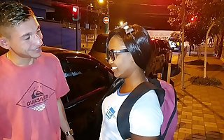Aluna Novinha mata aula pra foder com Primo Namoradinho..