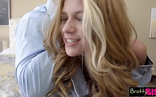 Sneaky Fathers Day Fuck Fest And Step Daughter Creampie S3:E7