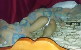 I do him the favor of waking up with a wince ass.
